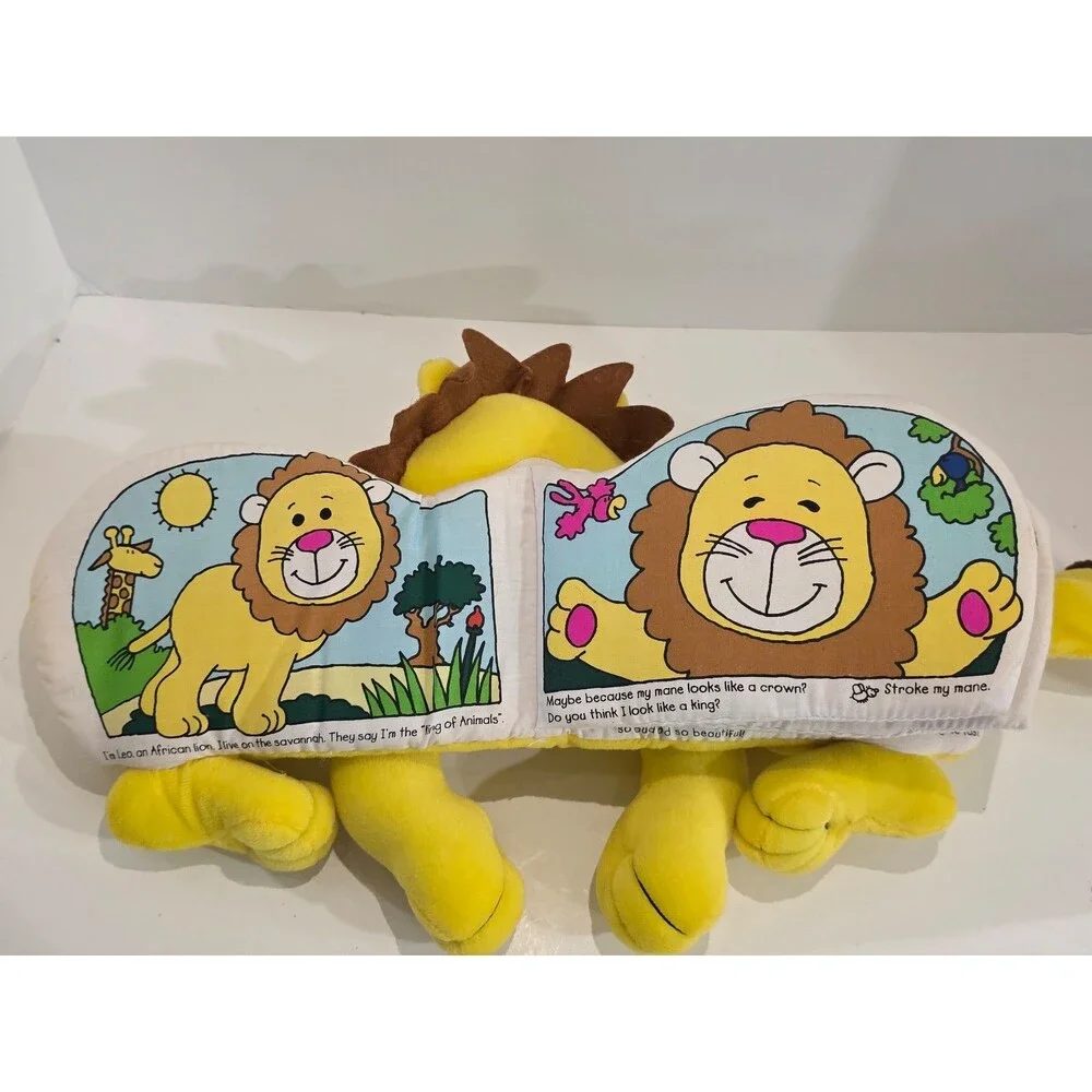 Vintage 2001 Leo The Lion Fabric Soft Book Plush Babies First Book Club